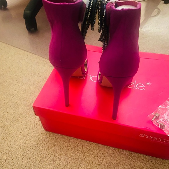 High heels size 8 - Picture 3 of 8